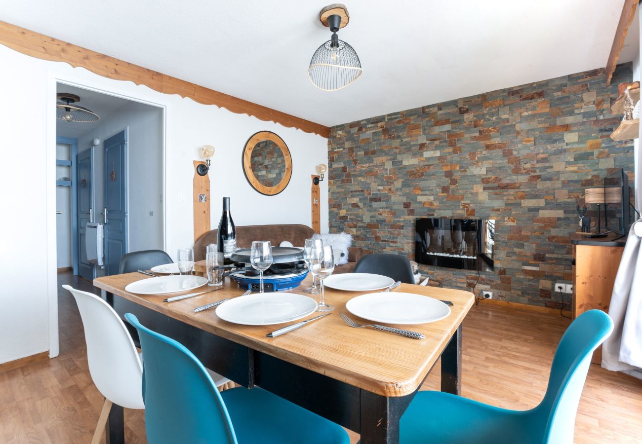 Apartment in Le Dévoluy - Apartment for 6 700m from the ski slopes