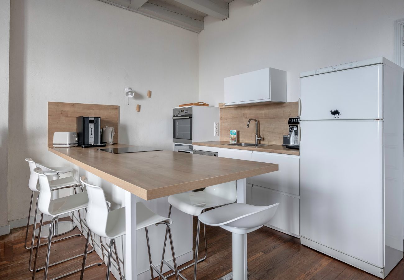 House in Saint-Michel-Chef-Chef - Sea - beach facing family villa for 12