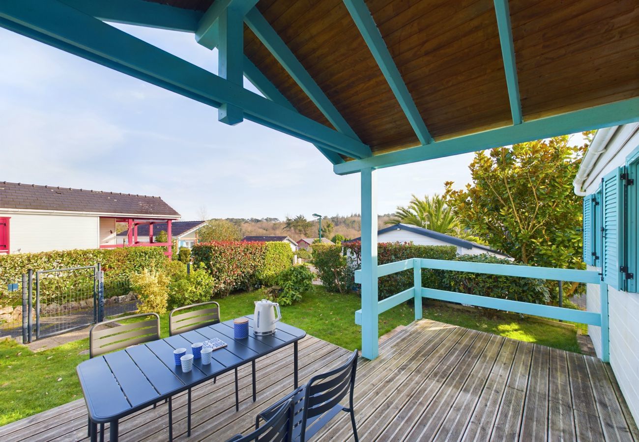 Bungalow in Pont-l´Abbé - Chalet for 4 in a residence with swimming pool