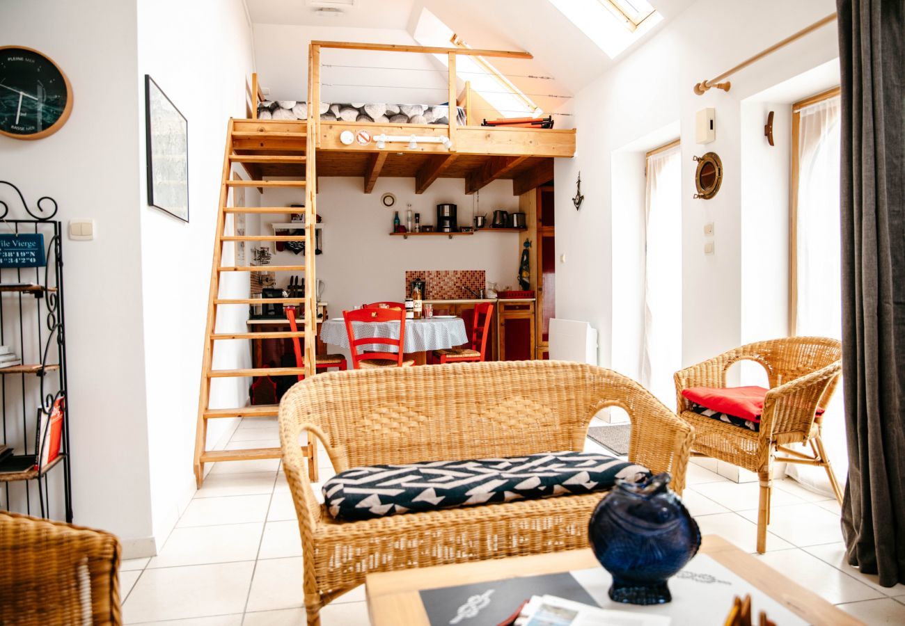 House in Plouguerneau - Charming house for 2, 400m from Saint-Cava