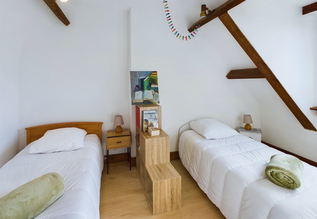 House in Penmarch - Charming house with garden for 4 in Penmarch