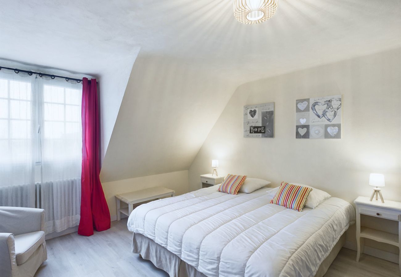 House in Plovan - Authentic Breton house for 6 in Plovan