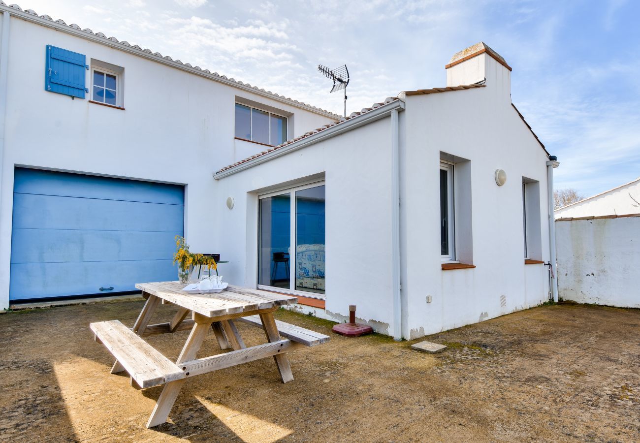House in La Guérinière - Modern house 80m from the beach - for 6 
