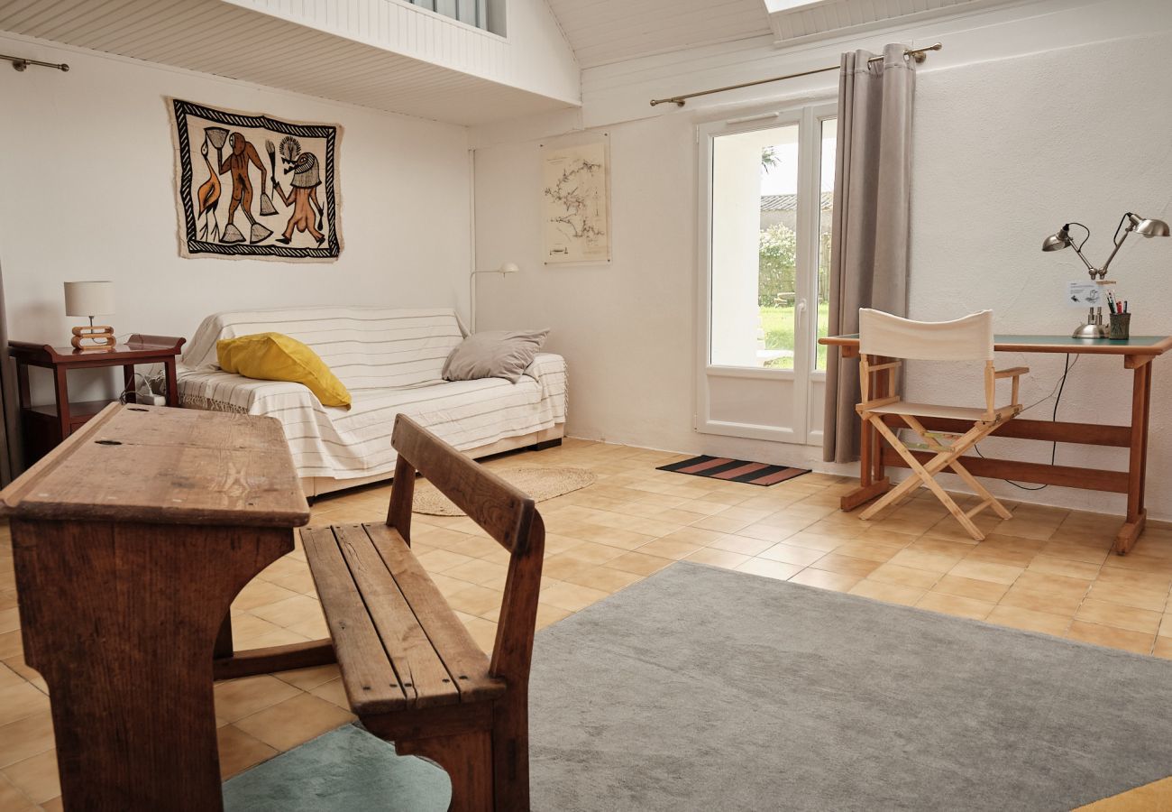 House in Plouguerneau - Charming stone house with garden in Lilia