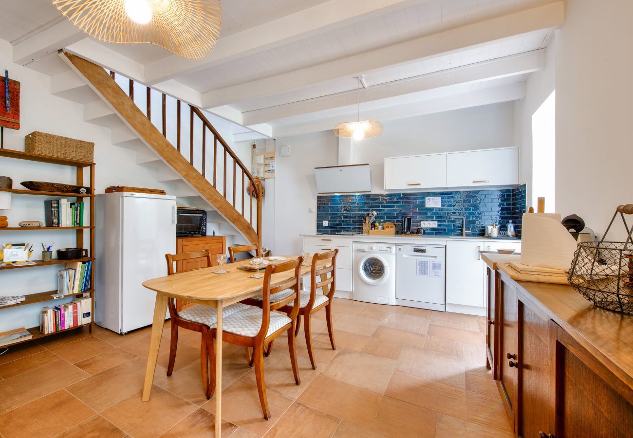 House in Plouguerneau - Charming stone house with garden in Lilia