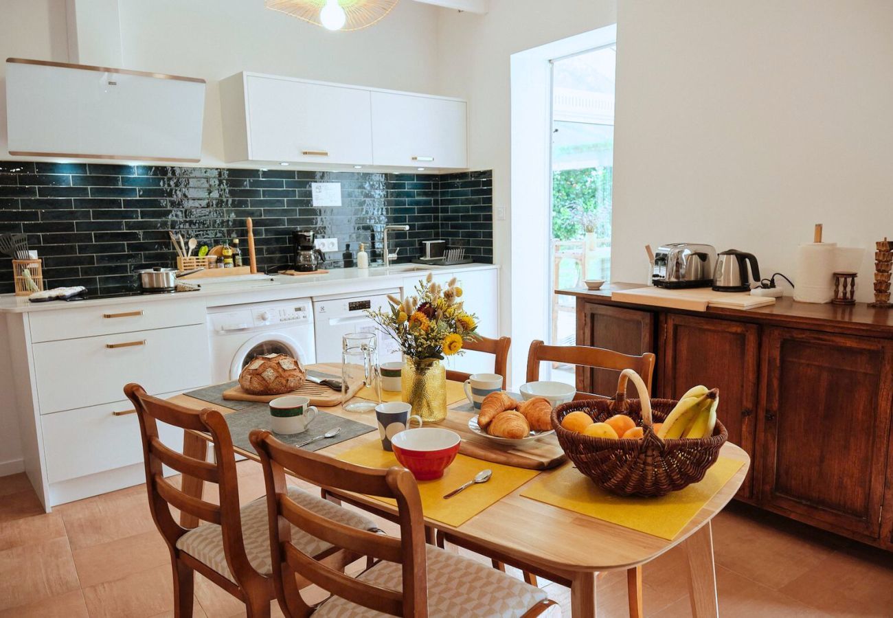 House in Plouguerneau - Charming stone house with garden in Lilia