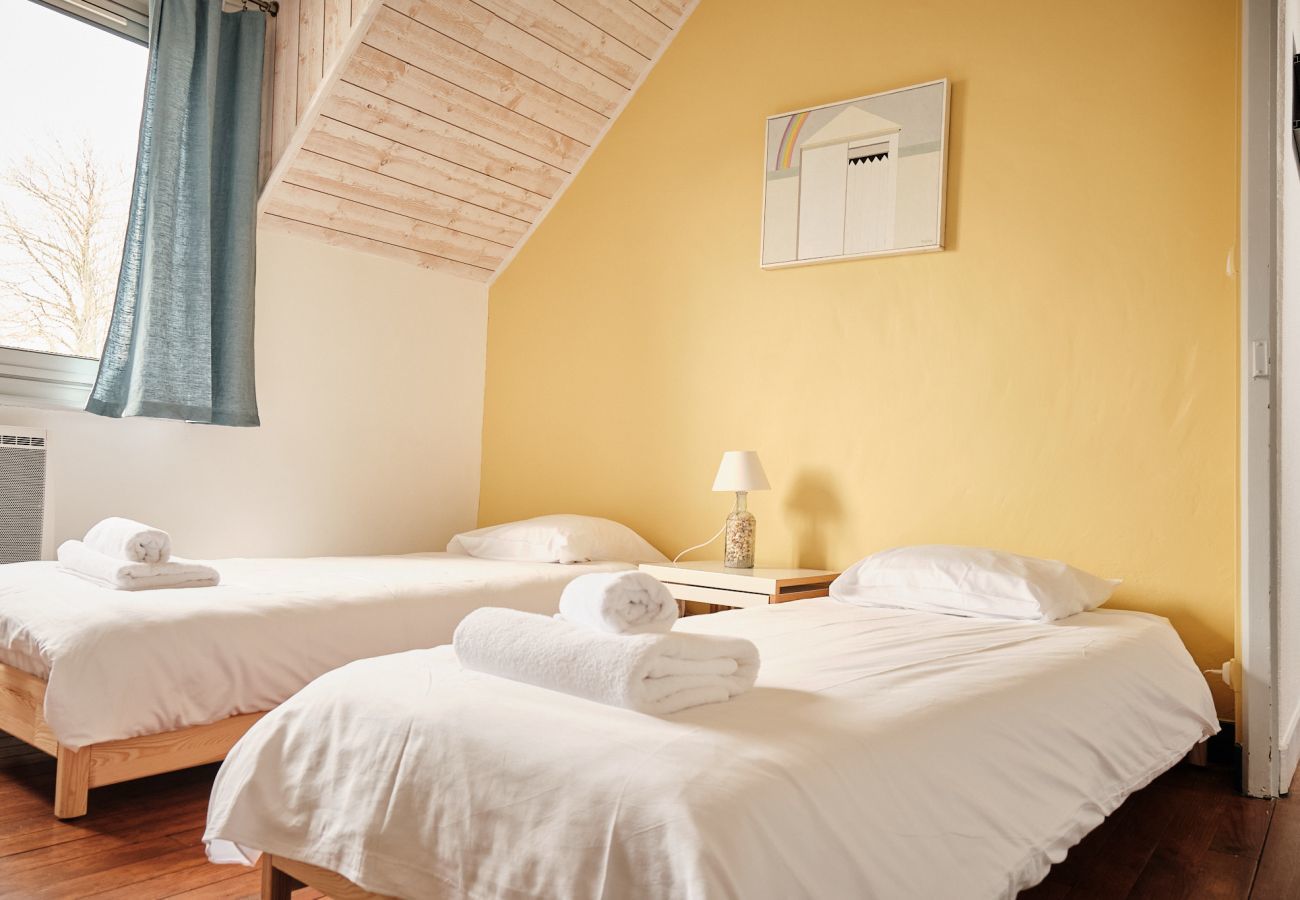 House in Plouguerneau - Charming stone house with garden in Lilia