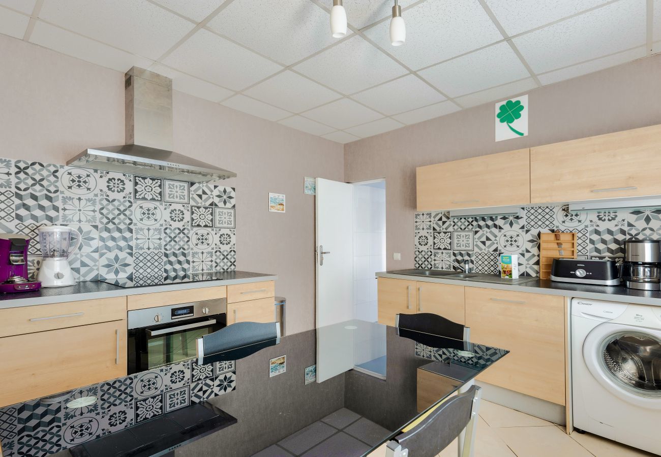 House in Trévou-Tréguignec - House for 5 people 900m from the beach