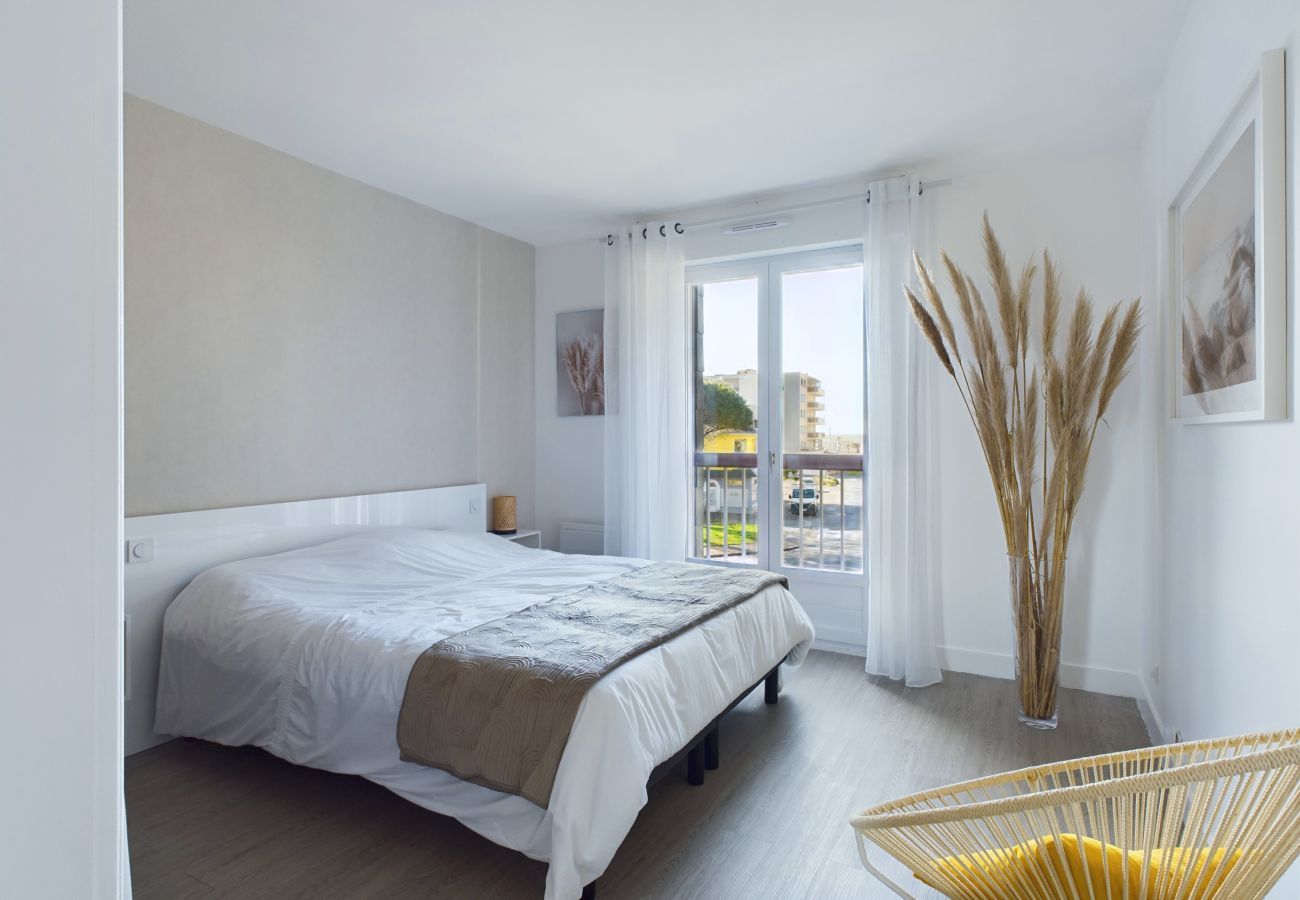 Apartment in La Baule-Escoublac - Apartment with sea view 150m from the beach