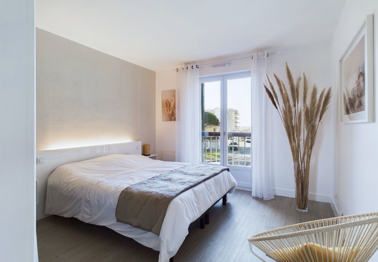 Apartment in La Baule-Escoublac - Apartment with sea view 150m from the beach