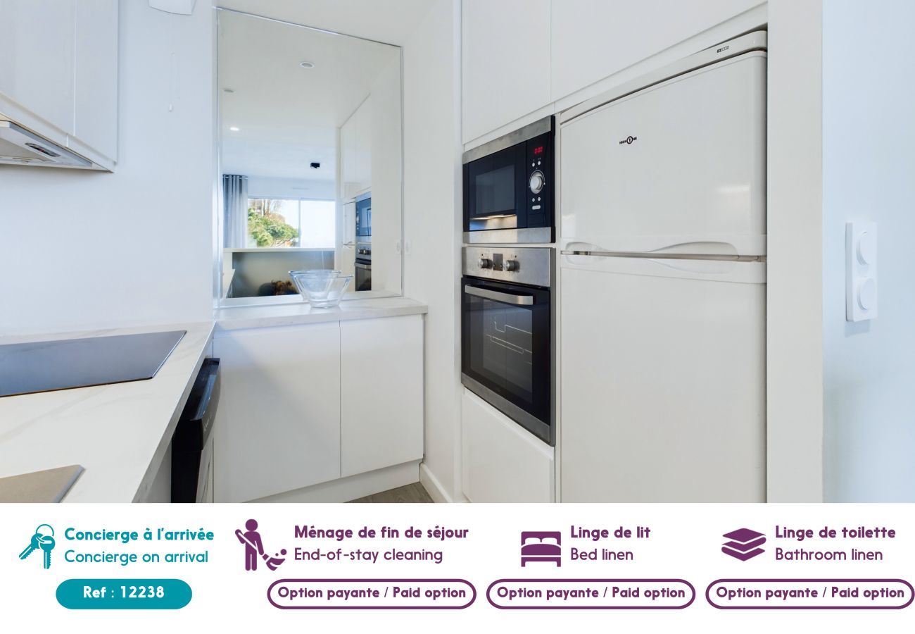 Apartment in La Baule-Escoublac - Apartment with sea view 150m from the beach
