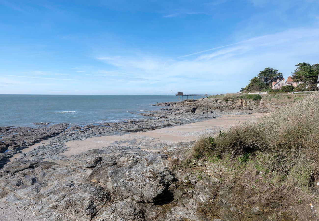 House in Préfailles - Sea view, 30m from beach, 5 adults & 1 child