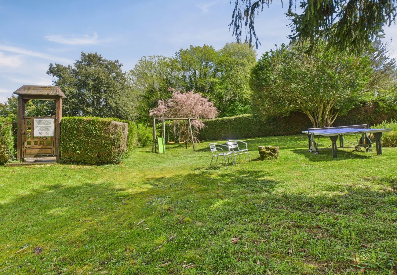 House in Saint-Crépin-et-Carlucet - Country house for 6 with swimming pool and garden