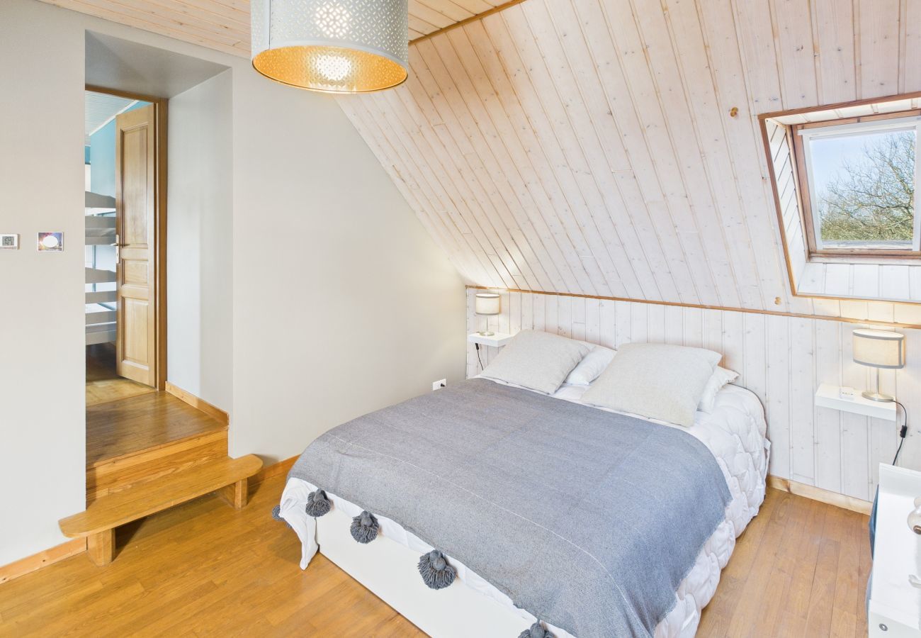 House in Plomeur - House for 10 people with large exterior