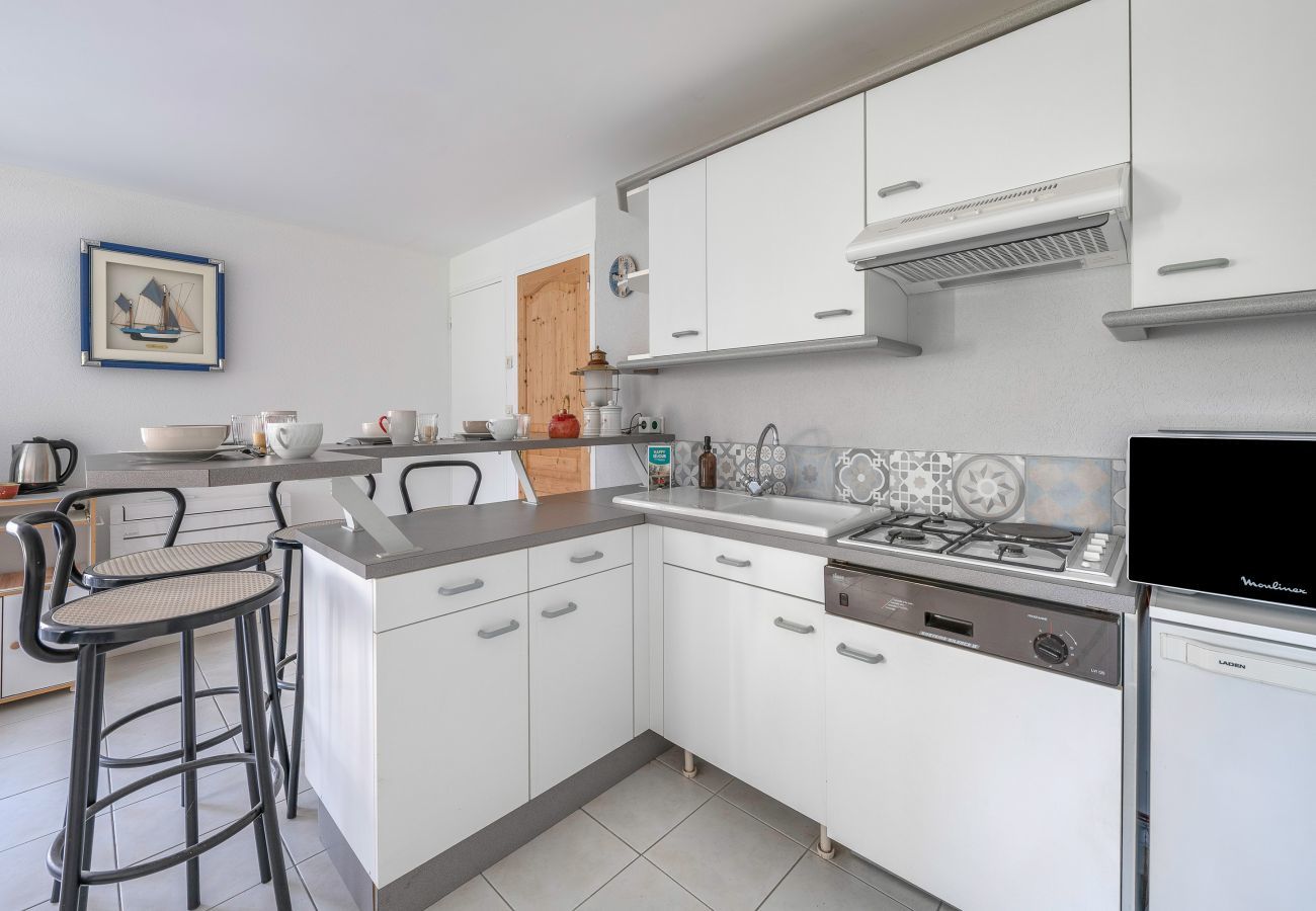 Apartment in Pornic - Flatwith garden 300m from the beach, for 4