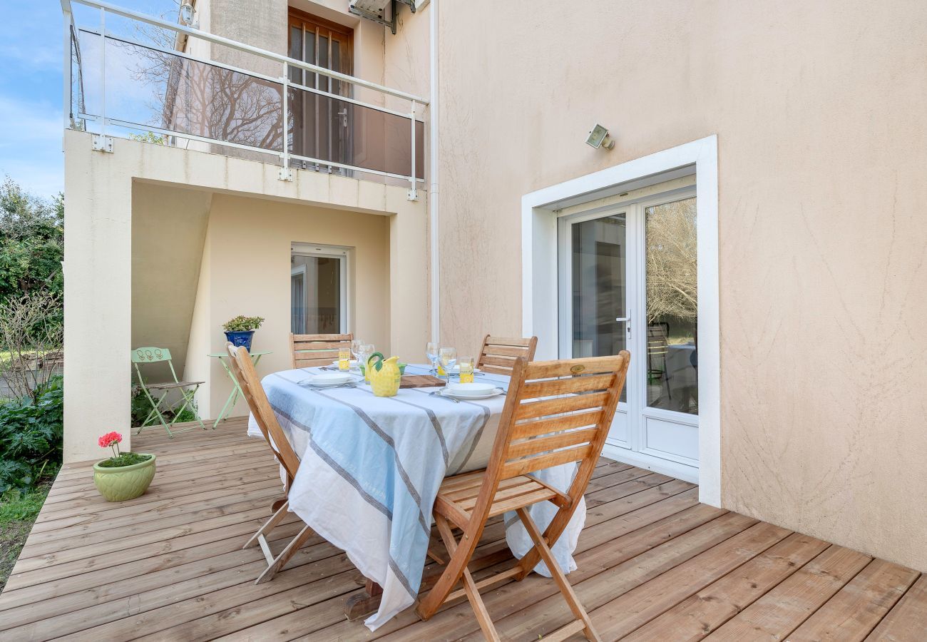 Apartment in Pornic - Flatwith garden 300m from the beach, for 4