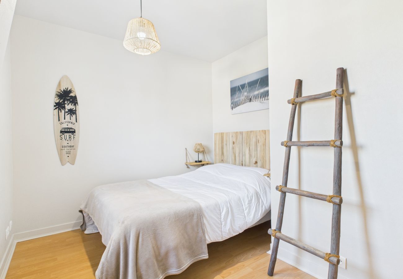 House in Batz-sur-Mer - House with garden 450m from the beach for 8