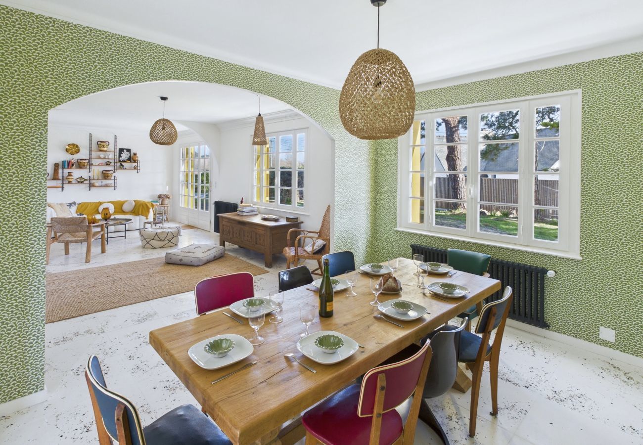 House in Penmarch - House for 8 - Heated pool - 800m from the beach