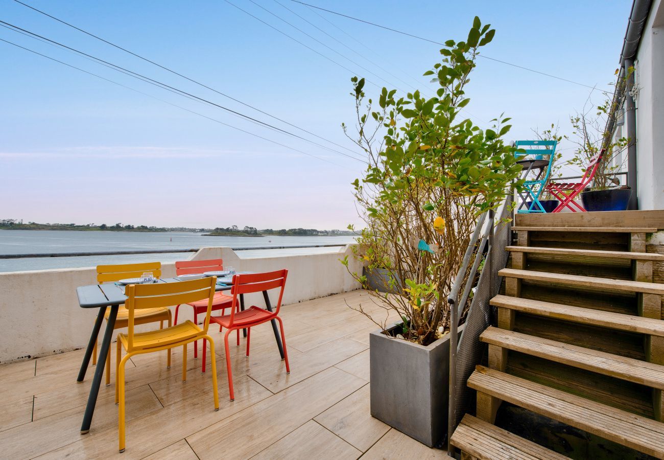 House in Landéda - Exceptional view - House for 4 - 100m beach