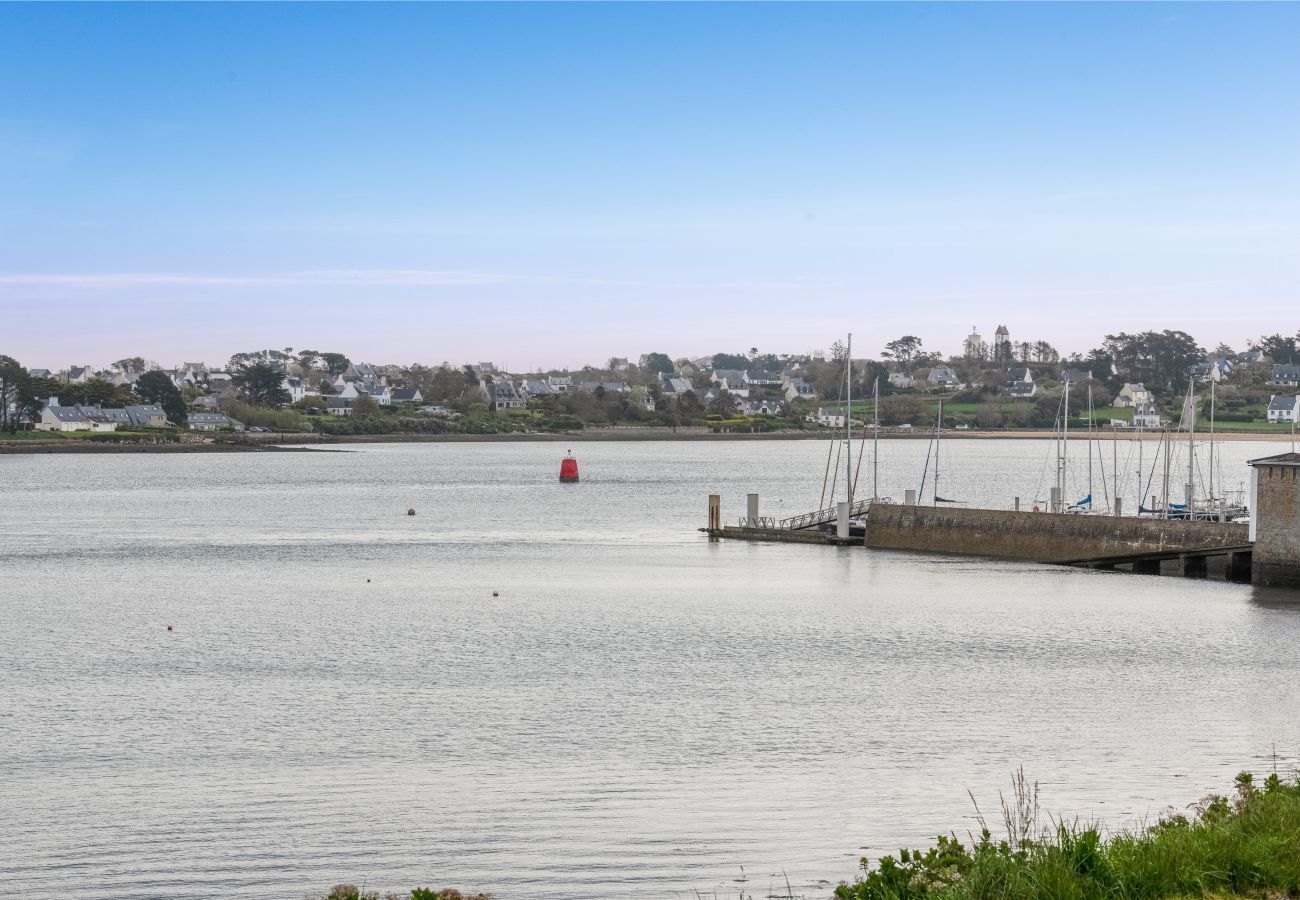 House in Landéda - Exceptional view - House for 4 - 100m beach