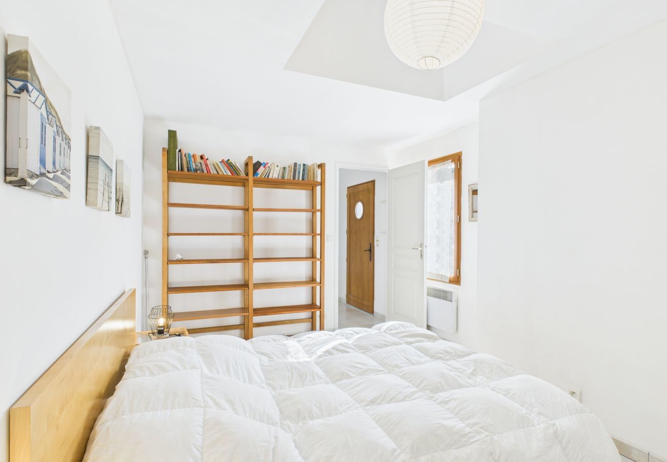House in Pléneuf-Val-André - House for 6 by the sea - Garden and swimming pool