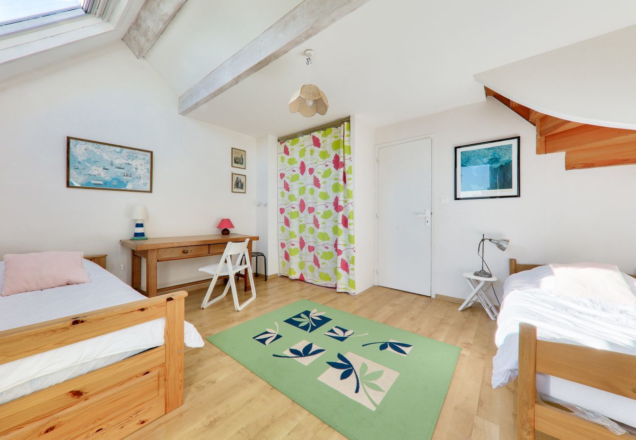 House in Sarzeau - House for 5 with a garden, 300m from the beach