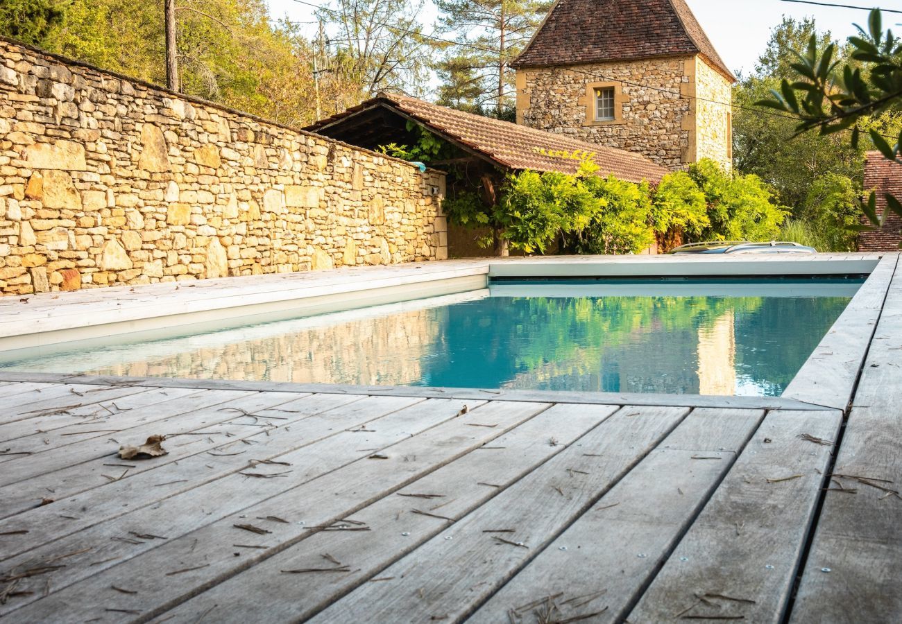 House in Saint-Léon-sur-Vézère - Beautiful house with heated pool for 6