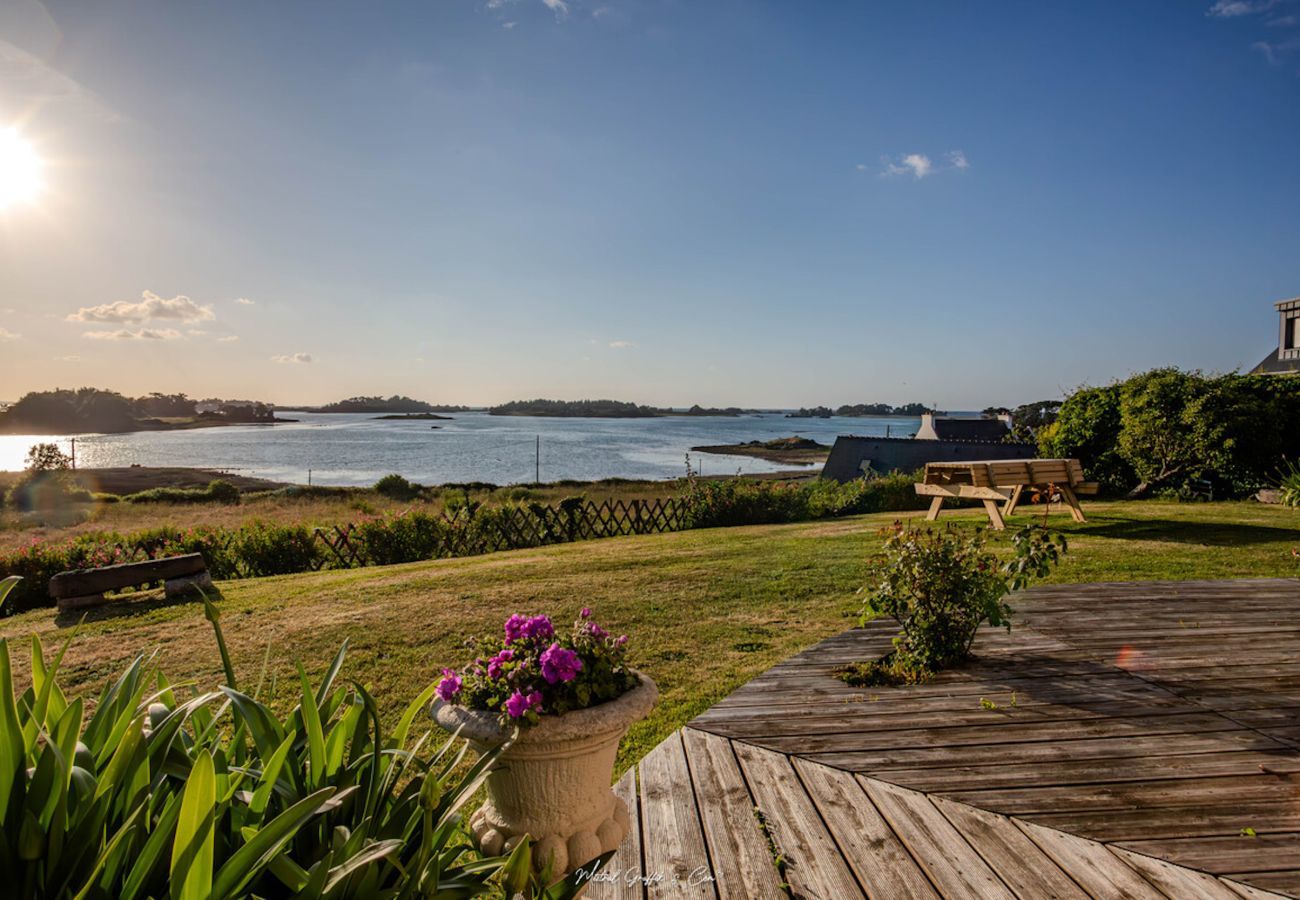 House in Penvénan - House for 7 Grand Bambou - superb sea view