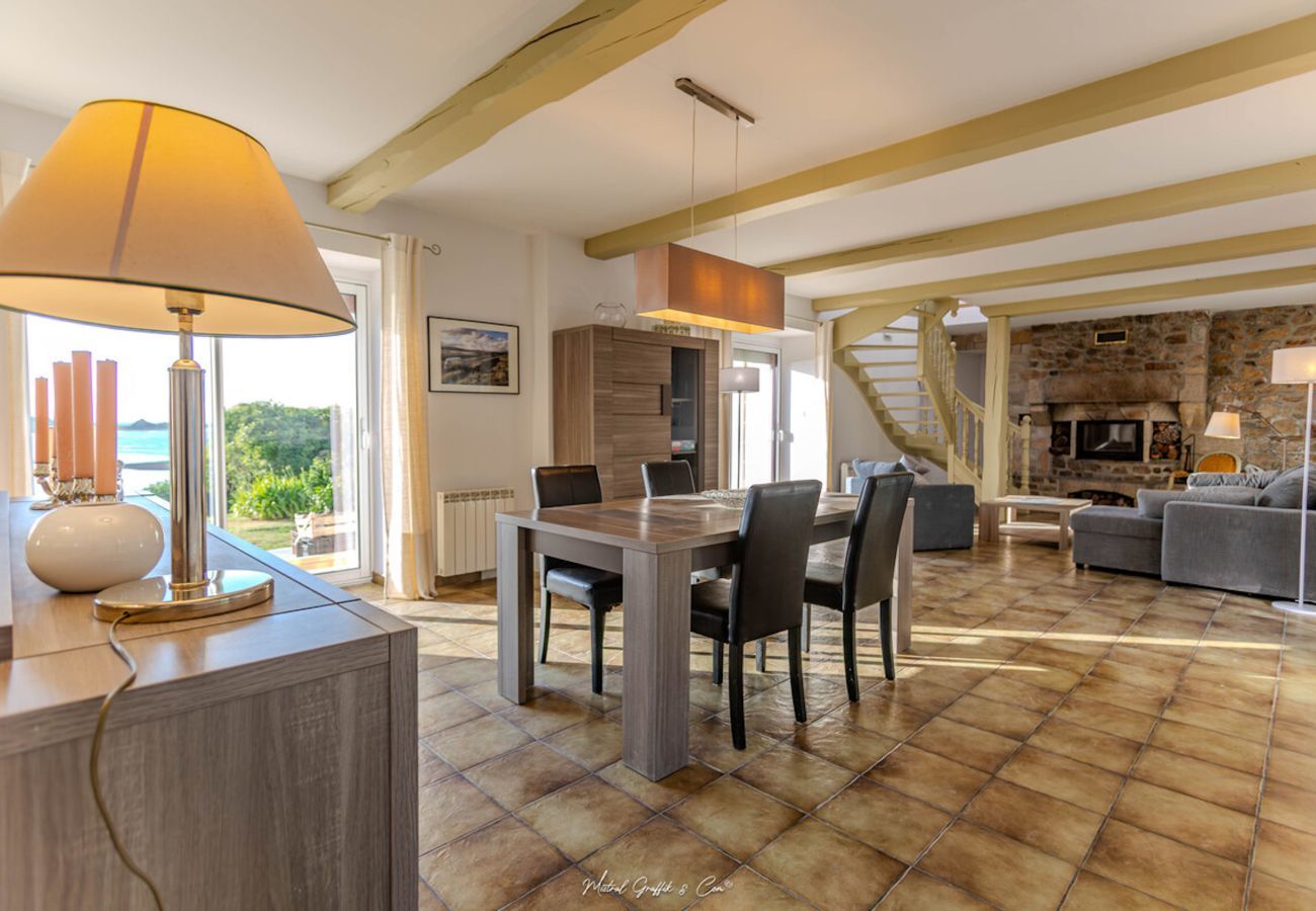 House in Penvénan - House for 7 Grand Bambou - superb sea view