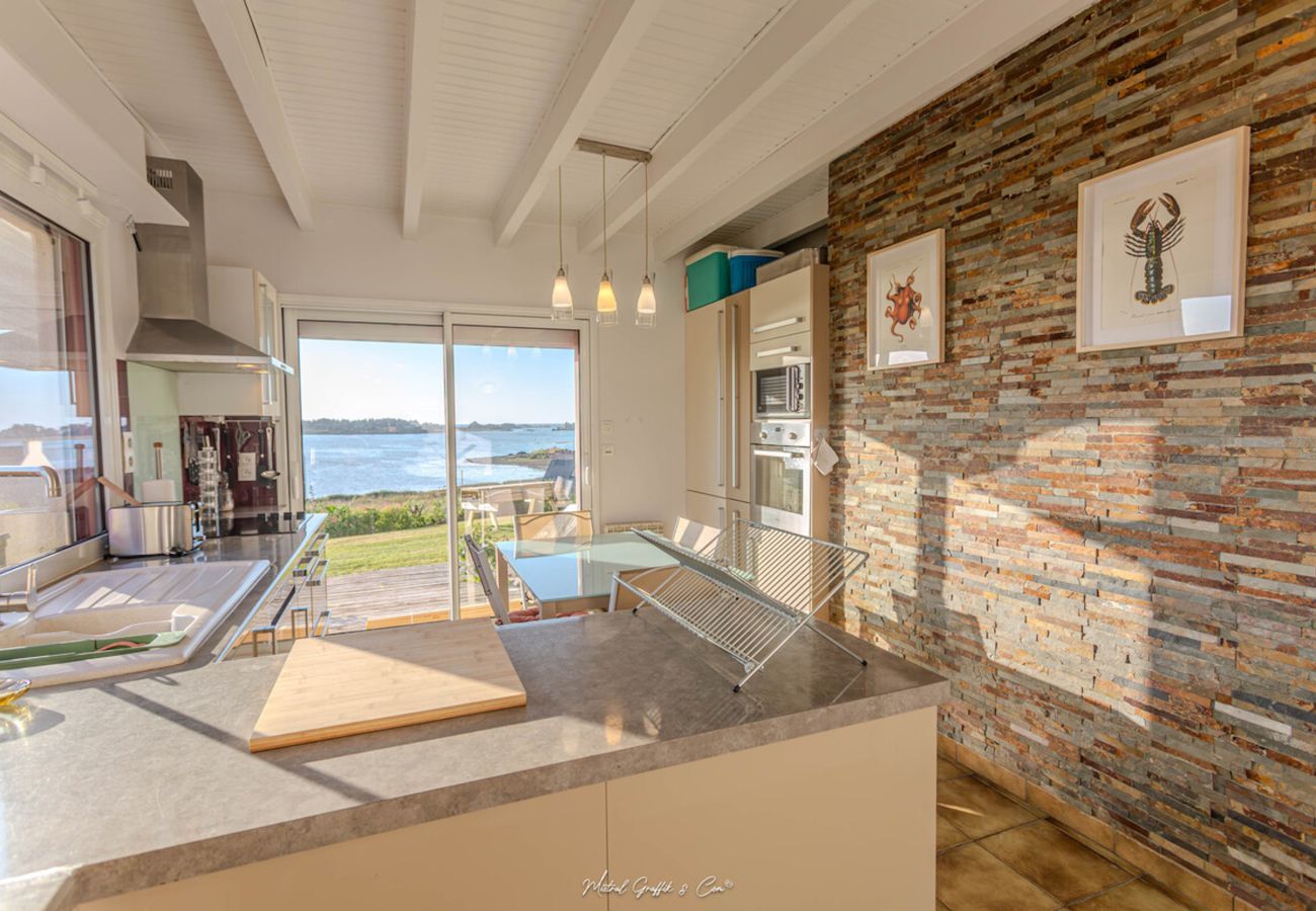 House in Penvénan - House for 7 Grand Bambou - superb sea view