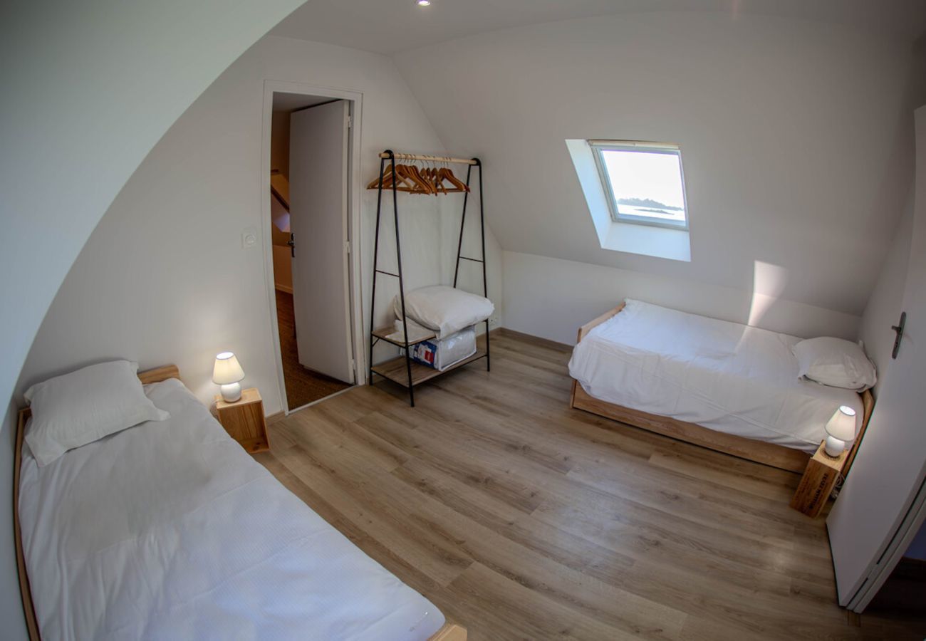 House in Penvénan - House for 7 Grand Bambou - superb sea view