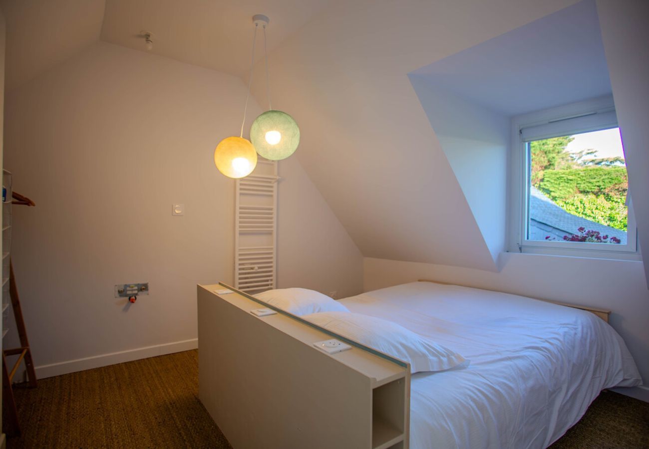 House in Penvénan - House for 7 Grand Bambou - superb sea view