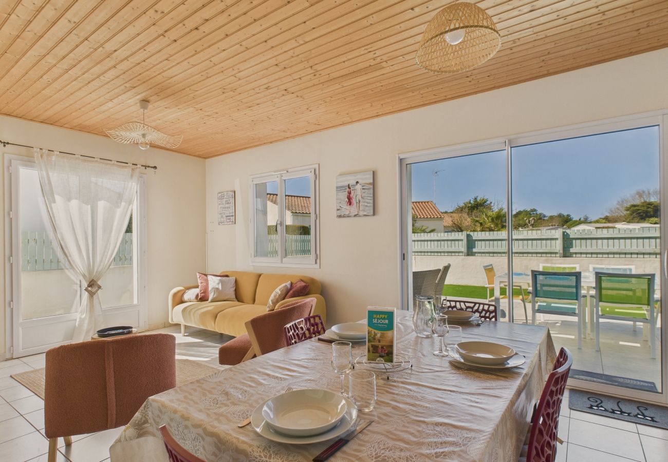 House in Saint-Hilaire-de-Riez - Beautiful House with Outdoor Space for 6 