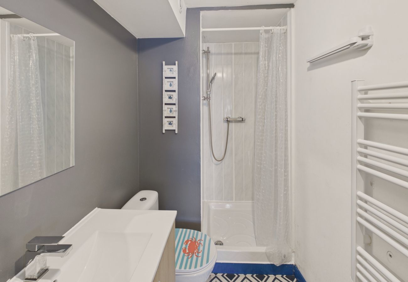 Apartment in Le Guilvinec - Apartment for 4 in the center of Guilvinec