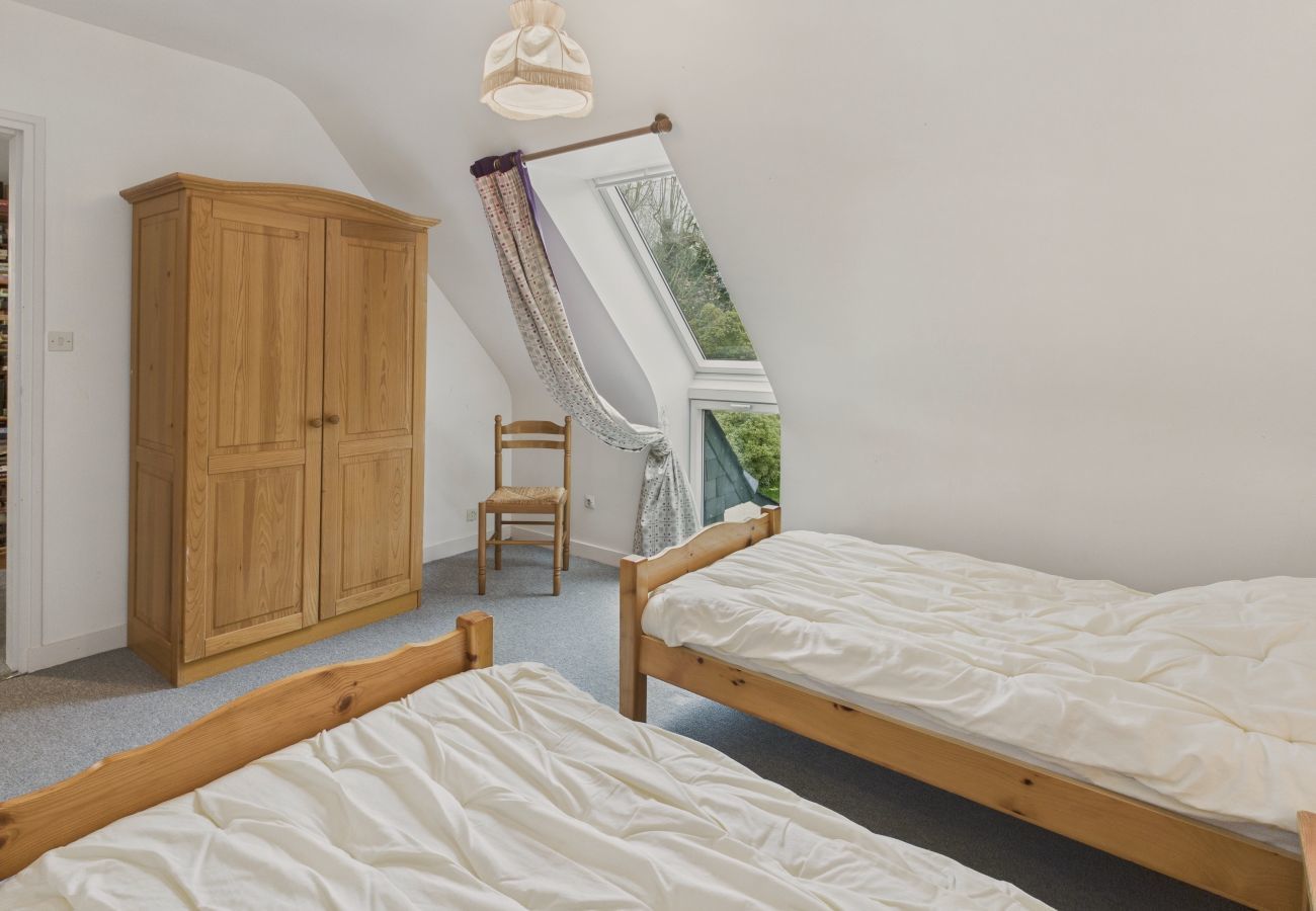 House in La Forêt-Fouesnant - House with garden for 8 adults & 2 kids
