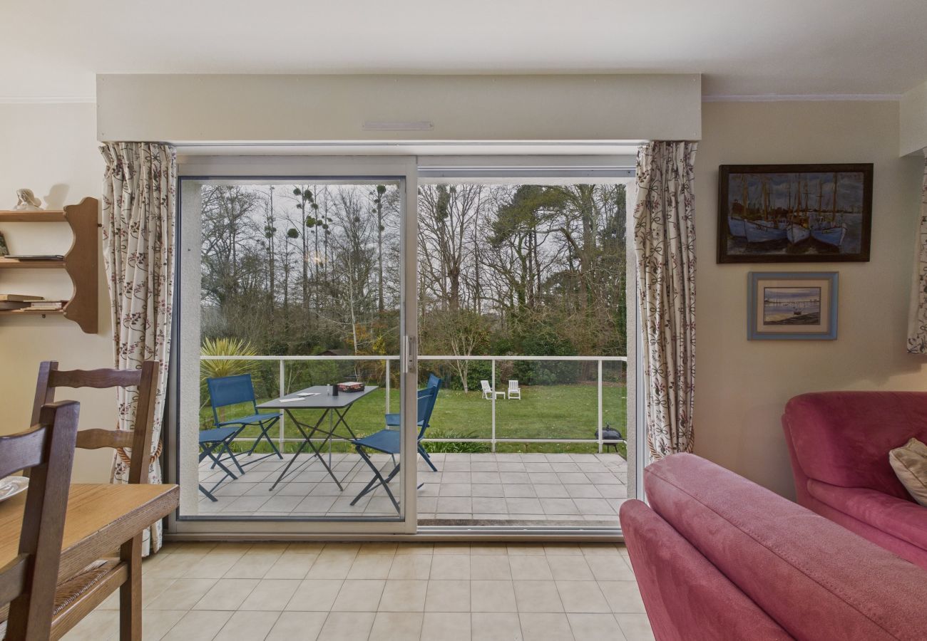 House in La Forêt-Fouesnant - House with garden for 8 adults & 2 kids