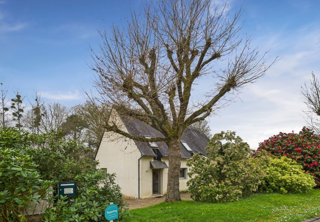 House in La Forêt-Fouesnant - House with garden for 8 adults & 2 kids