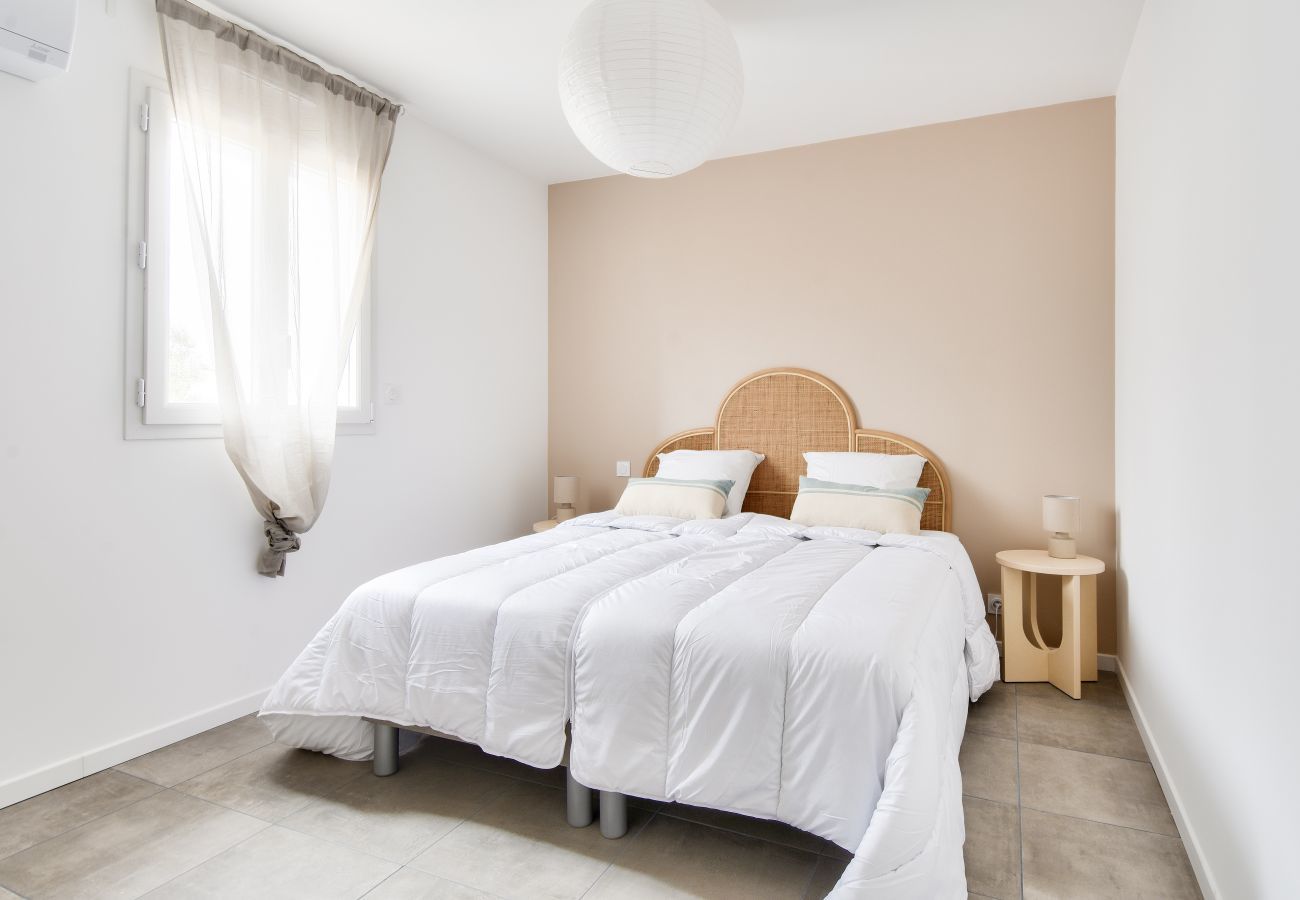 House in La Guérinière - Beautiful house for 8- 400m from the beach- terrace