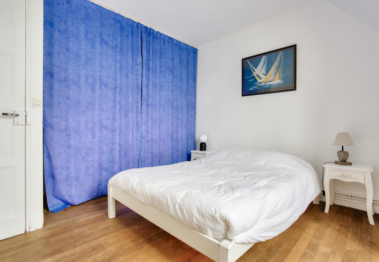 Apartment in Dinard - Duplex for 6 in the city center - 150m from the beach