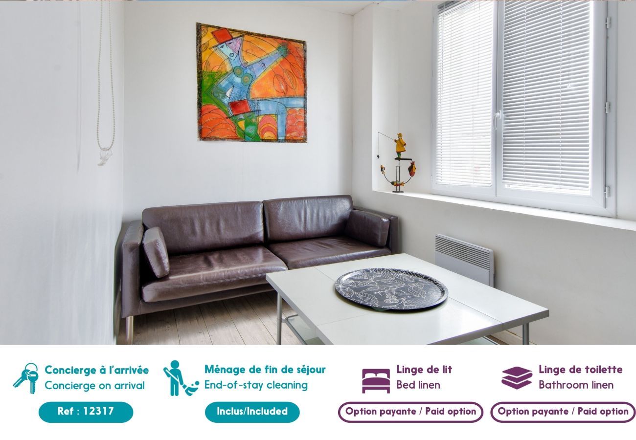 House in Barbâtre - House with garden for 8, 550m from the beach