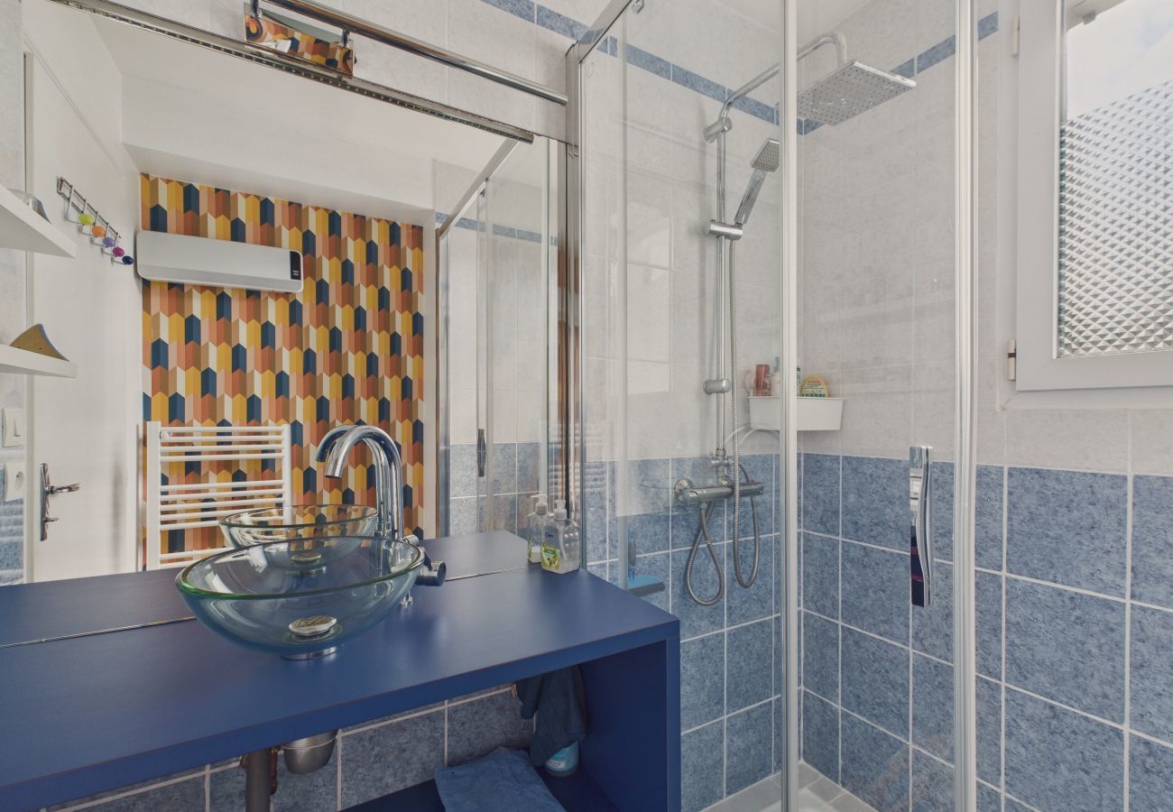 House in Bretignolles-sur-Mer - House for 8 - Terrace - Barbecue - 500 m beach