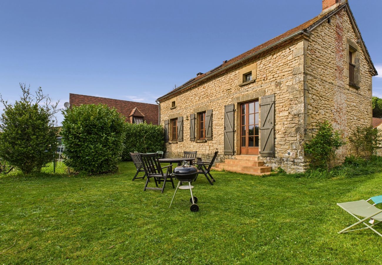House in Fanlac - Charming country house for 6 with garden