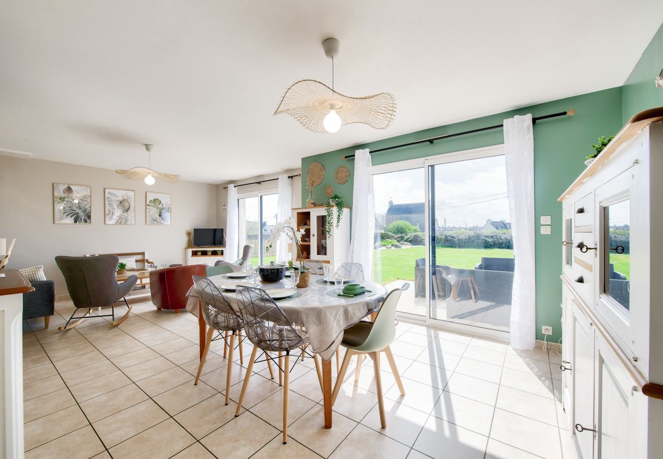 House in Plouguerneau - House for 6 with garden 500 m from the beach