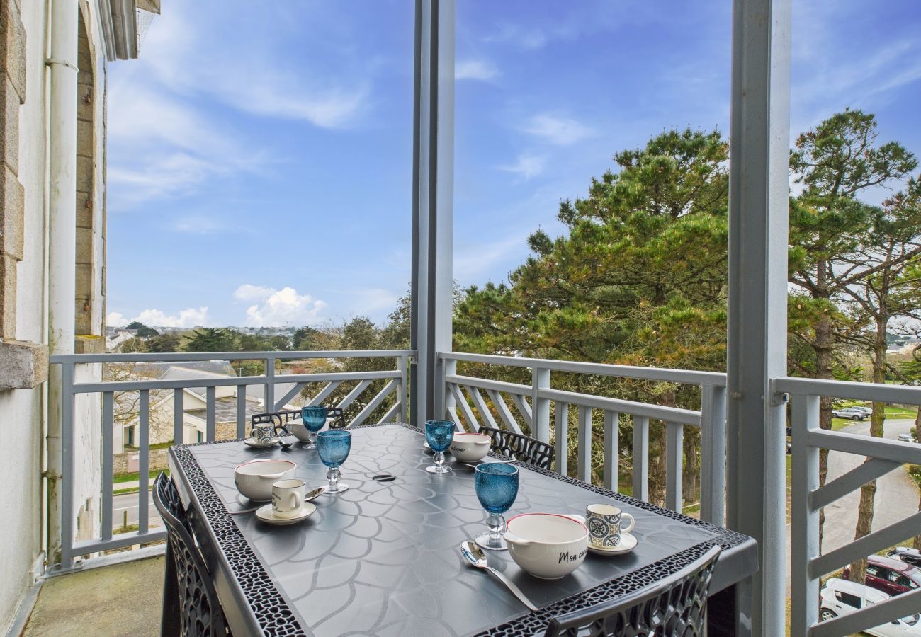 Apartment in Le Croisic - Duplex for 4 with balcony and direct beach access