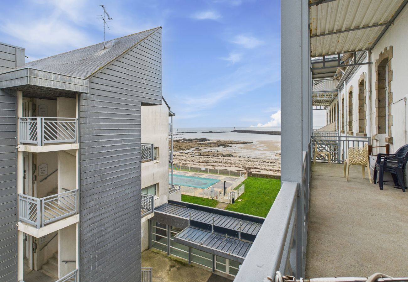Apartment in Le Croisic - Duplex for 4 with balcony and direct beach access