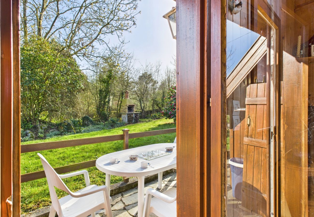 Chalet in Plurien - Chalet for 2 adults and 2 children - garden and terrace