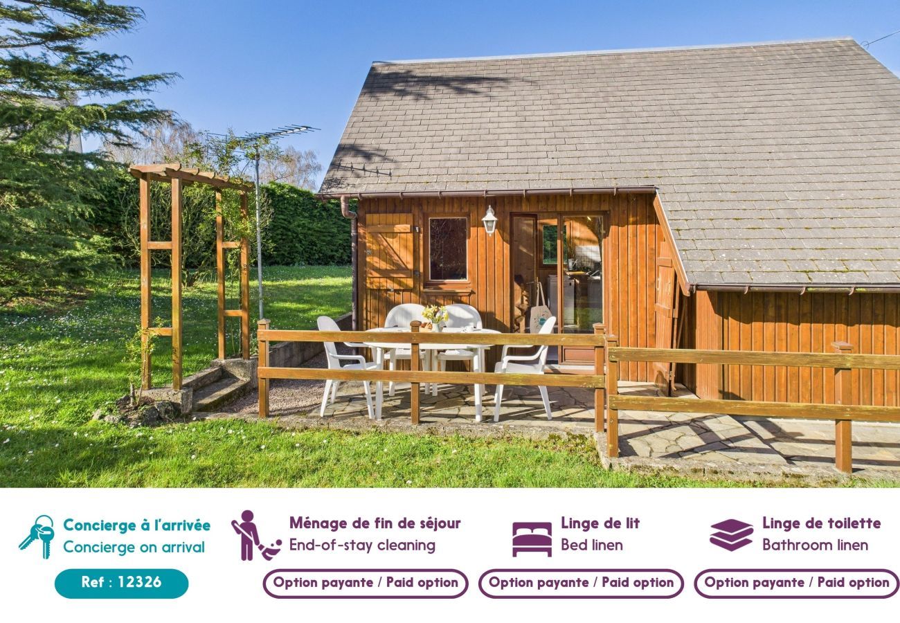 Chalet in Plurien - Chalet for 2 adults and 2 children - garden and terrace