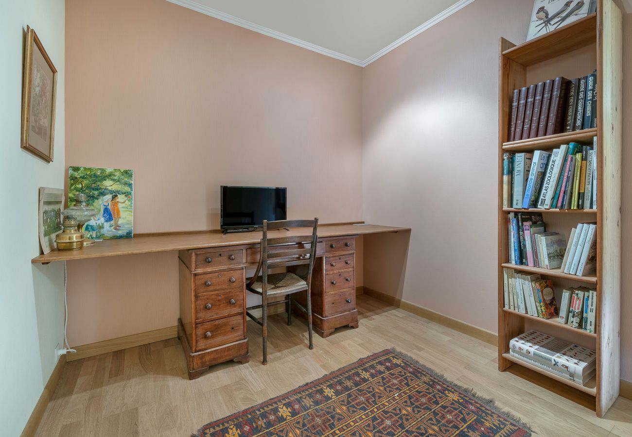 Apartment in Le Pouliguen - Apartment for 4 in Le Pouliguen, with balcony