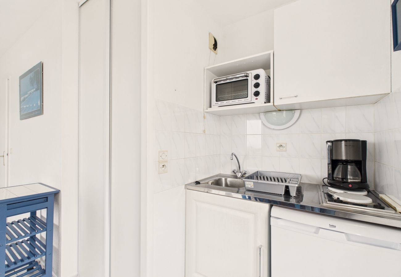 Apartment in Saint-Hilaire-de-Riez - Sea view - terrace - 2 adults and 2 children
