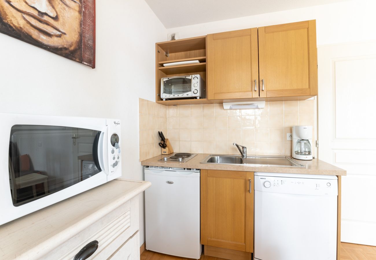 Apartment in Le Dévoluy - La Joue du Loup, apartment for 4, balcony